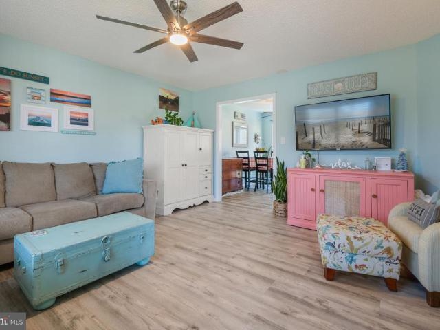 Condo for sale in Caine Woods, Ocean City