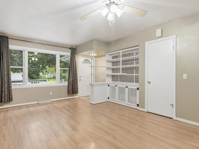 House for sale in Clinton, Iowa