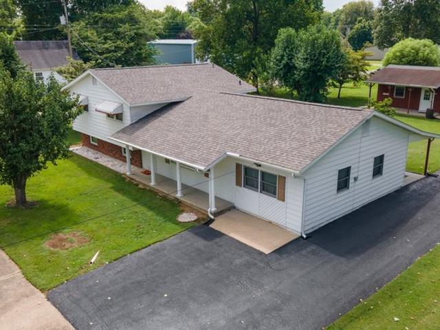 House for sale in Herrin, Illinois