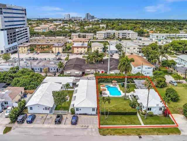 Duplex for sale in Hallandale Duplex for sale in Hallandale