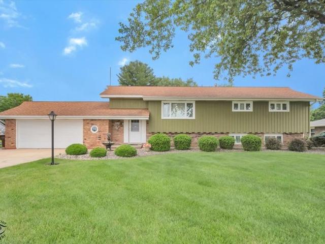House for sale in Beecher, Illinois