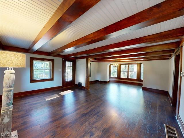 House for sale in Five Corners, Mogadore