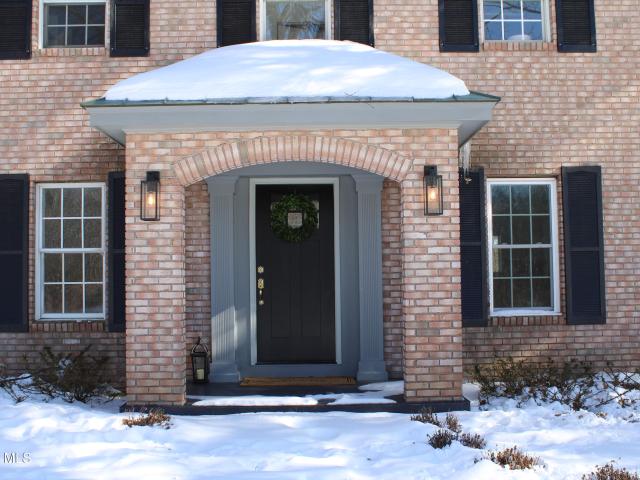 House for sale in Saratoga, New York