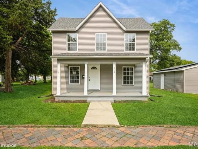 House for sale in Litchfield, Illinois