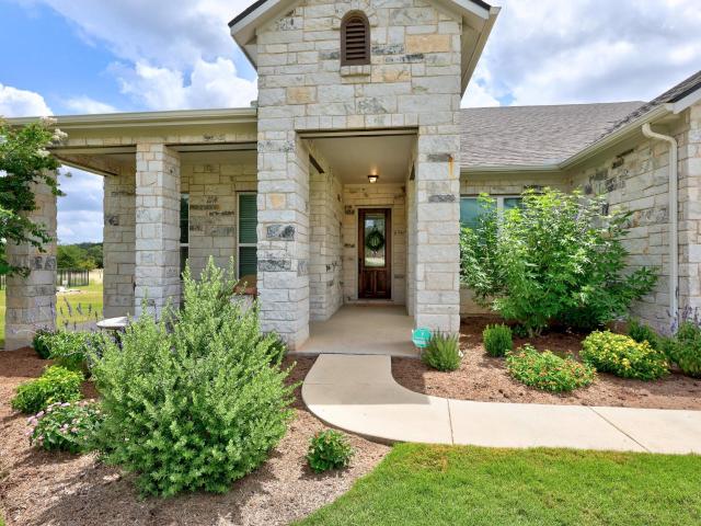 House for sale in Driftwood