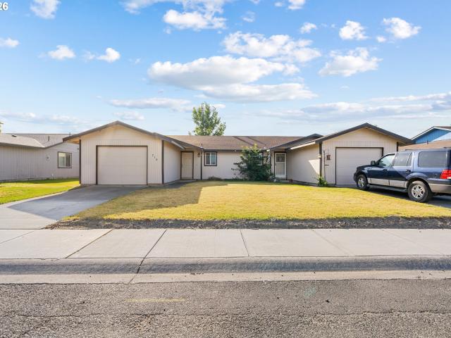 House for sale in Oregonia
