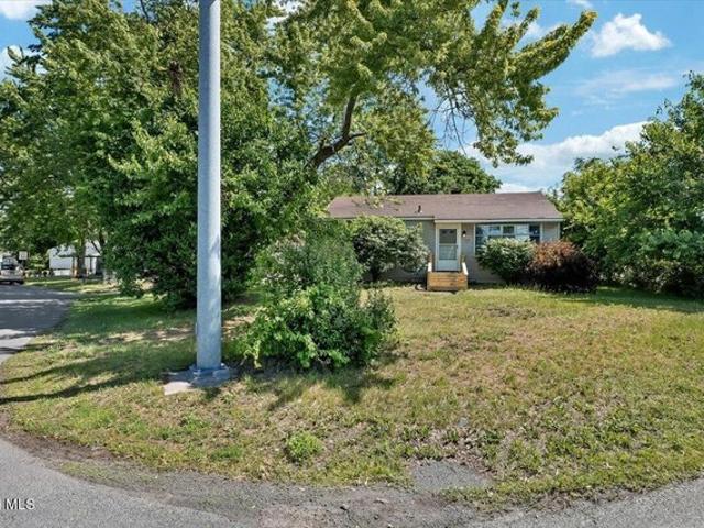 House for sale in Colonie, New York