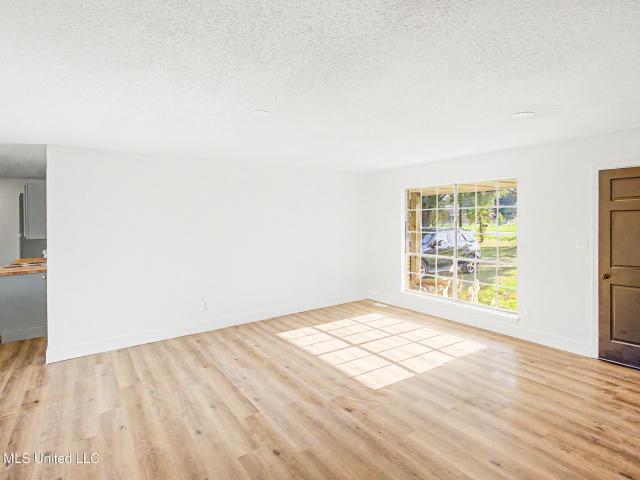 House for sale in Coldwater