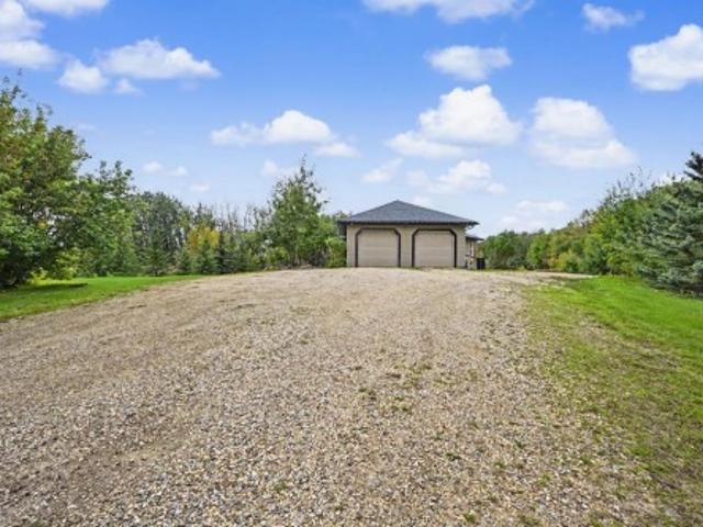 House for sale in Alberta