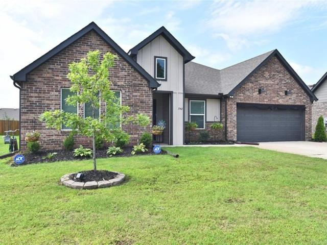 House for sale in Bixby, Oklahoma
