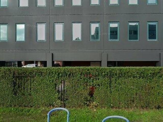 Bedrijfspand te huur in Bloemendaal, Gouda