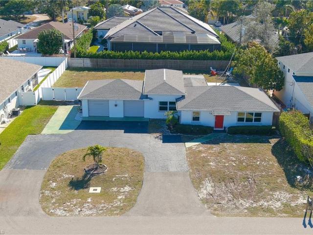 Property for rent in Vanderbilt Beach, Florida