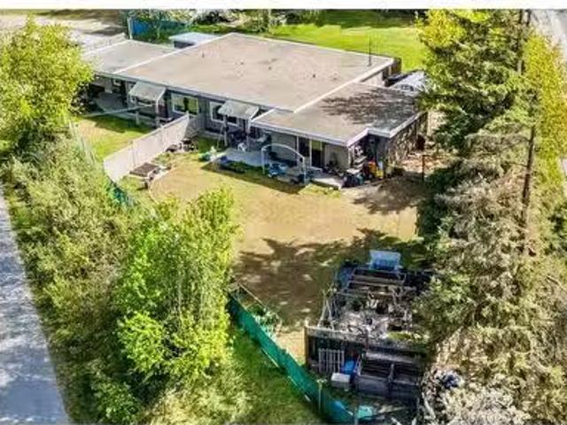 House for sale in Castlegar, British Columbia