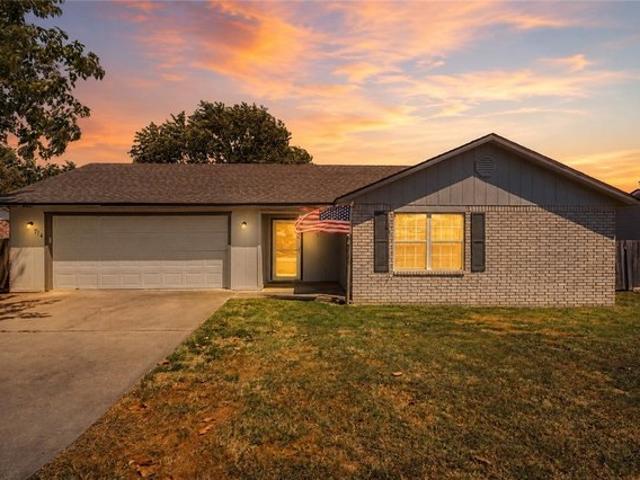 House for sale in Ark
