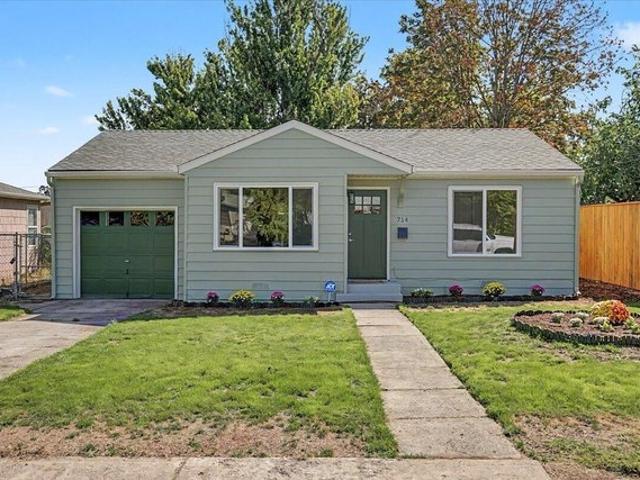 House for sale in Oregonia
