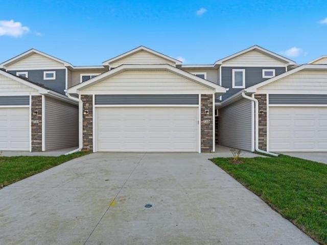 Townhouse for sale in Norwalk, Iowa