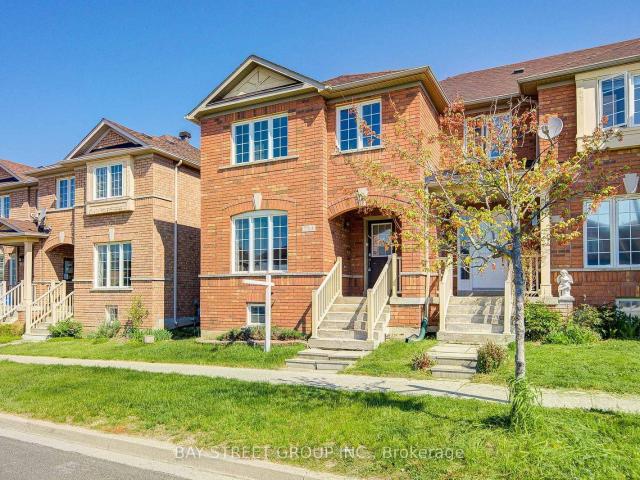 Townhouse for sale in Woburn, Ontario