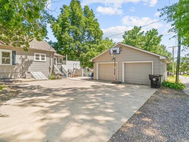 House for sale in Pleasant Hill