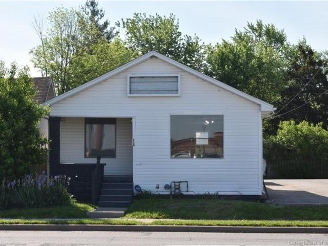 House for sale in Jeffersonville, Indiana