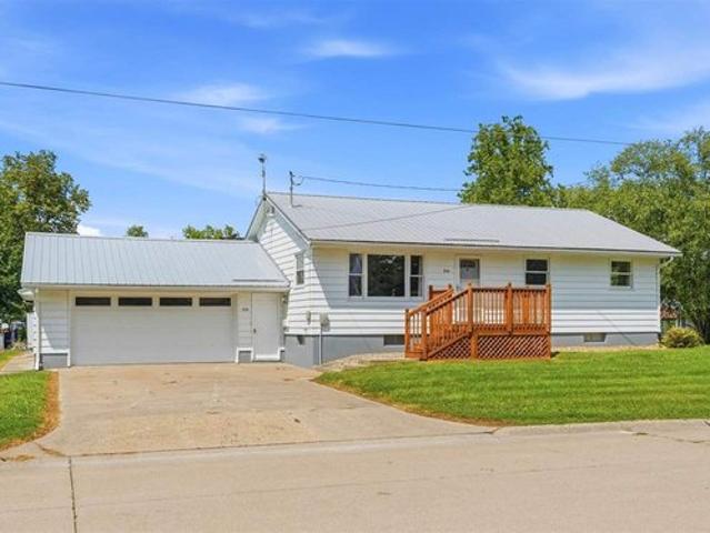 House for sale in Washington, Iowa