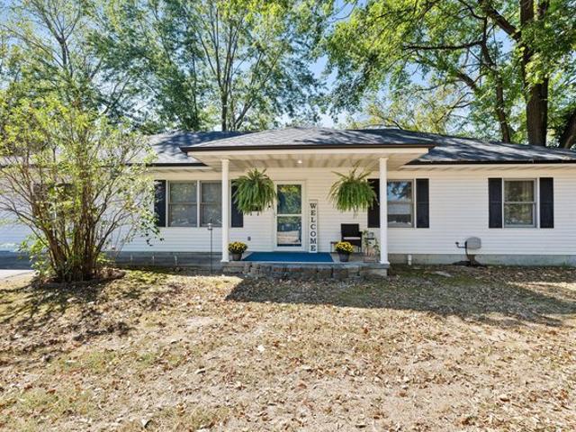 House for sale in Bolivar, Missouri