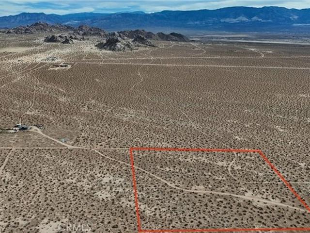 Land for sale in Lucerne Valley, California