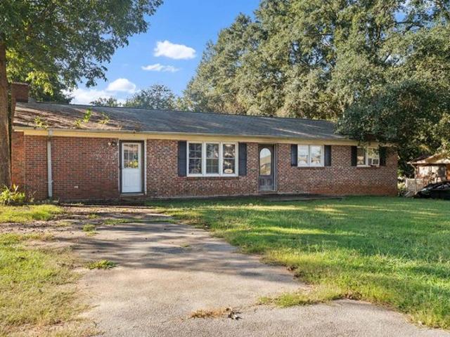 House for sale in Cove Inlet, Seneca