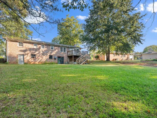 House for sale in Cove Inlet, Seneca