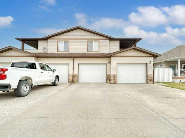 House for sale in Vulcan, Alberta