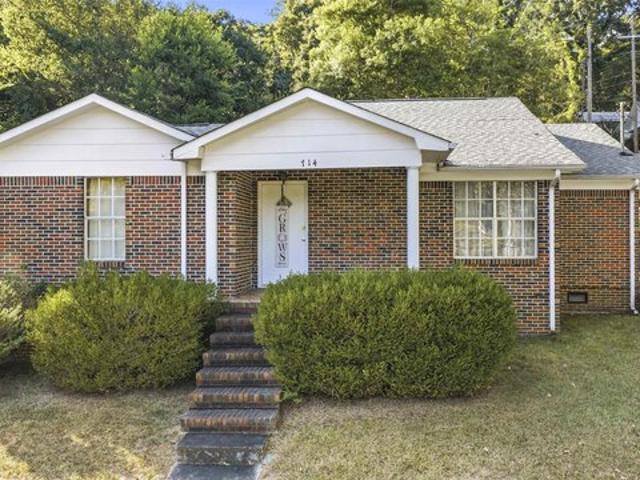 House for sale in Fort Payne, DeKalb County