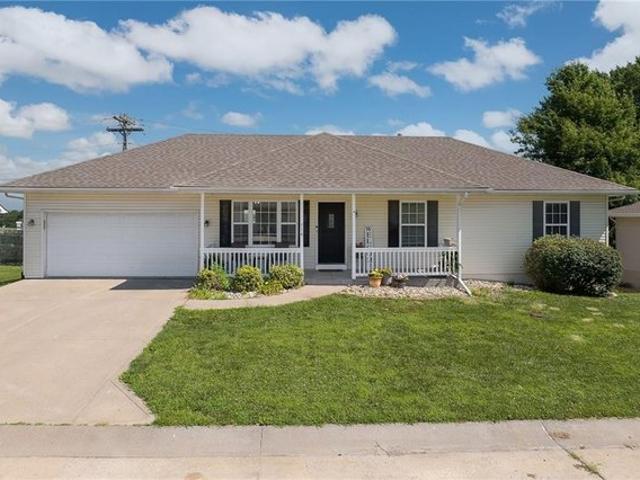 House for sale in Cameron, Missouri