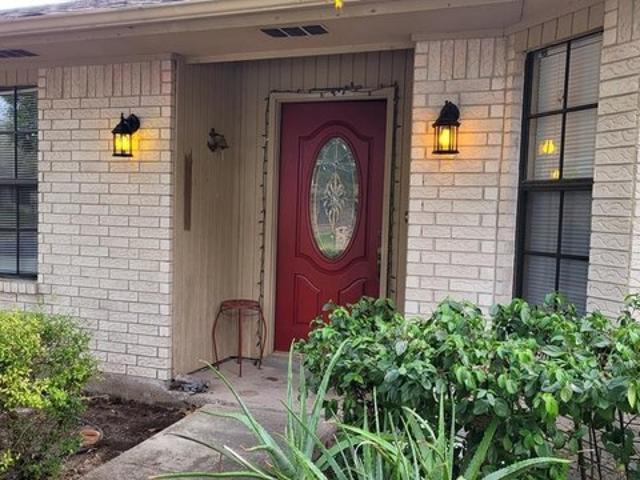 House for sale in Cameron, Texas