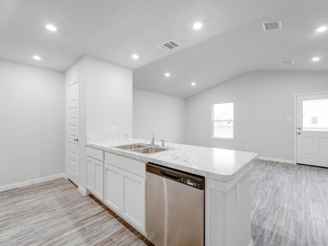House for sale in Hamilton, Texas