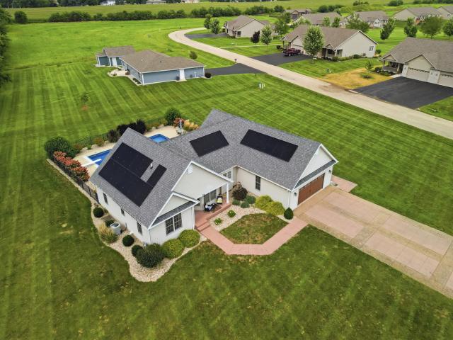 House for sale in Dixon, Illinois