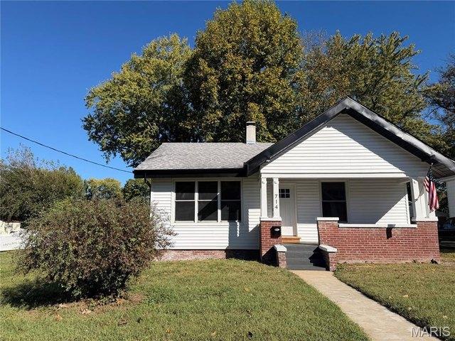 House for sale in Collinsville, Madison County