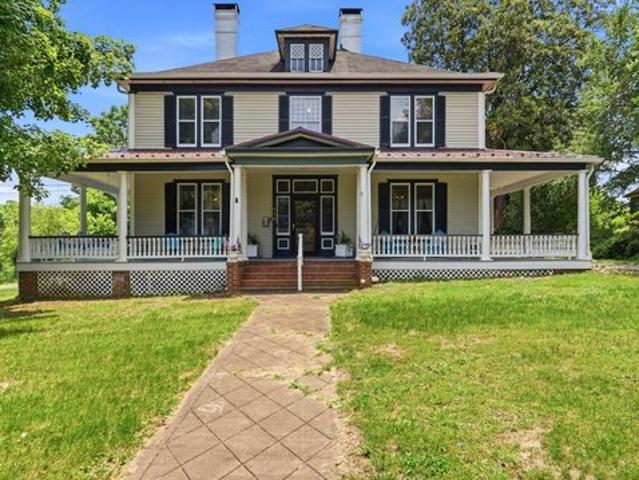 House for sale in Virginia