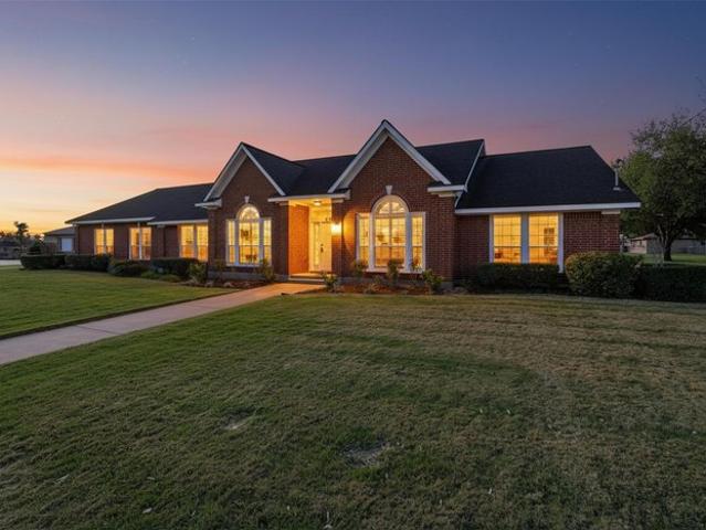 House for sale in Shiner, Texas