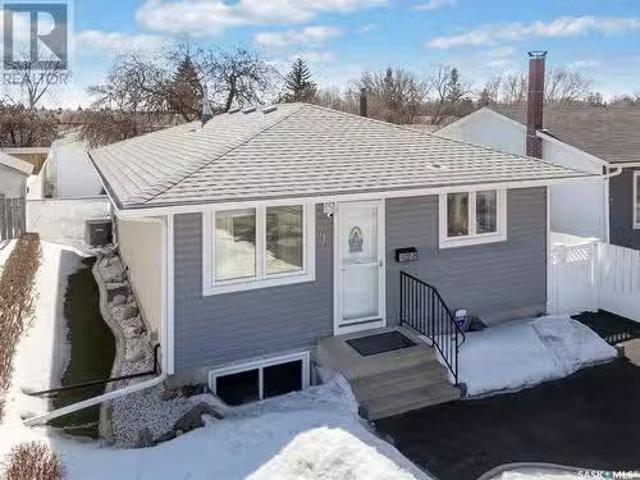 House for sale in Saskatoon, Saskatchewan