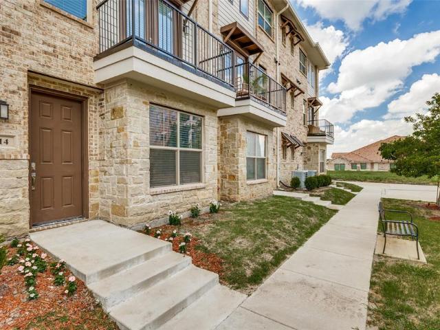 Townhouse for sale in Richardson, Texas