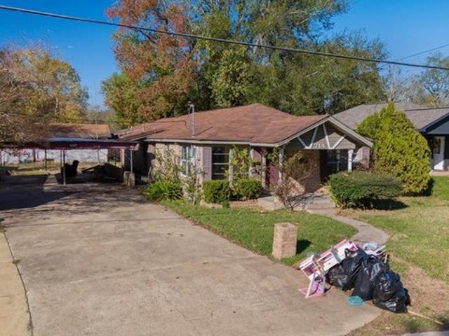 House for sale in Lufkin, Texas