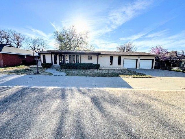 House for sale in Perryton, Texas