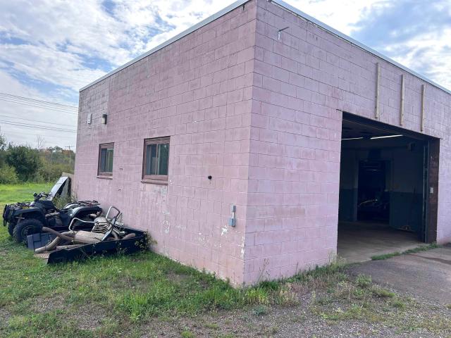 Commercial for sale in Wakefield, Michigan
