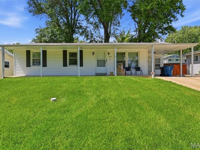 House for sale in Hazelwood, Missouri