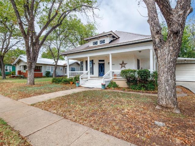 House for sale in Coleman, Coleman County