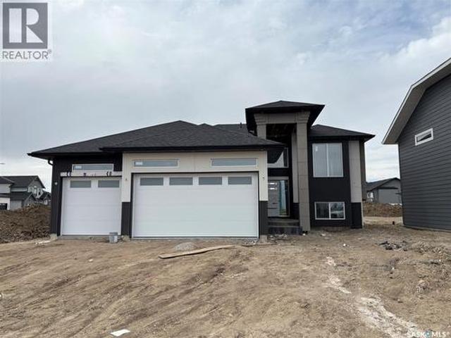 House for sale in Warman, Saskatchewan