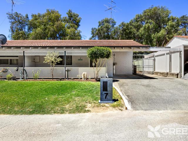 Apartment for sale in Parklands, Western Australia