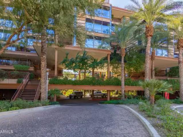 House for sale in Scottsdale