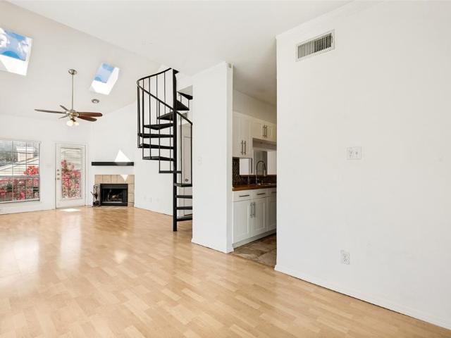 Condo for sale in Dallas, Texas