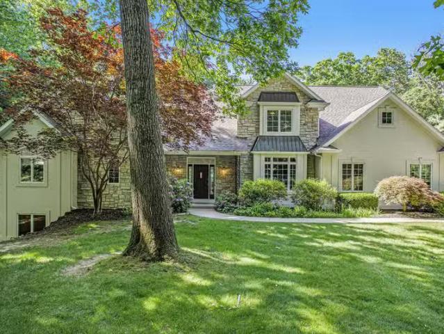 House for sale in Kalamazoo