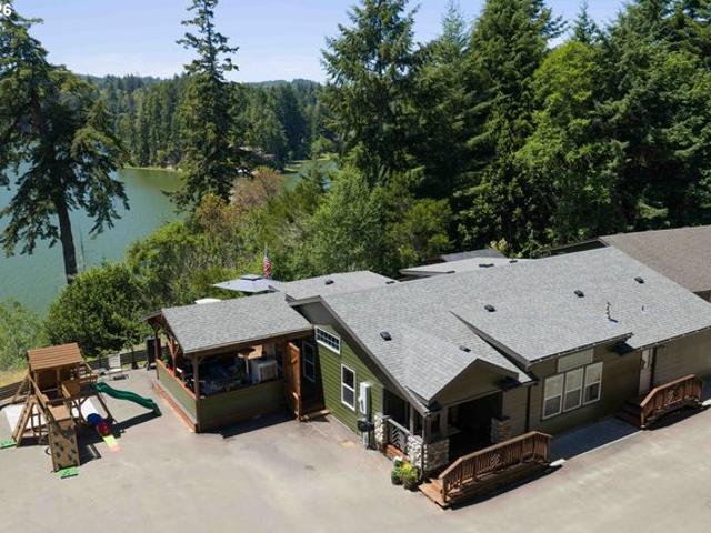 House for sale in Oregonia